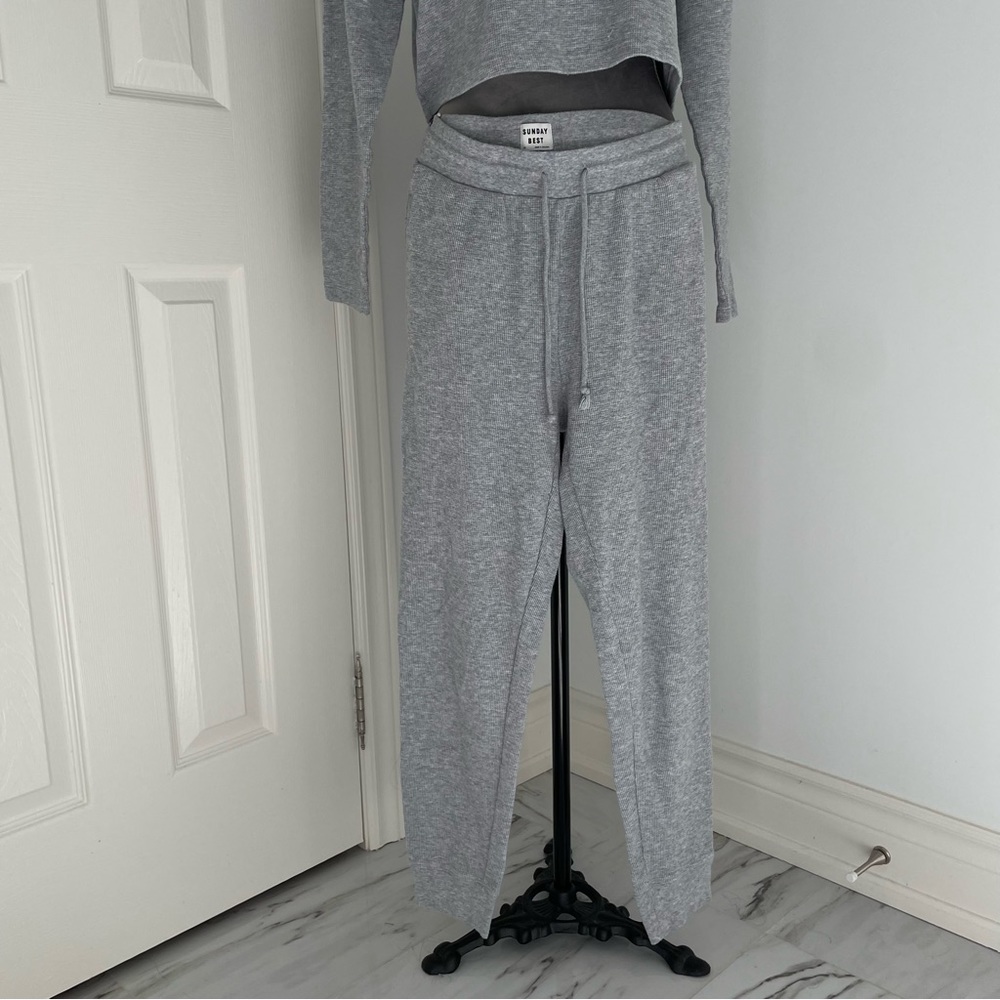 Aritzia waffle joggers